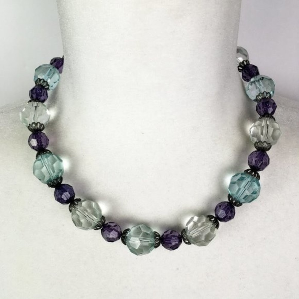 VTG Purple Blue Translucent Chunky Acrylic Bead Necklace